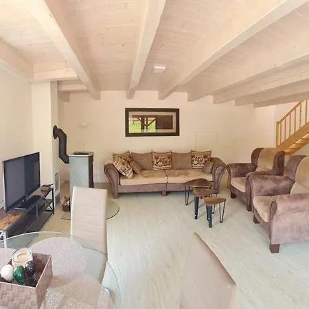 Feriehus Eliska Hrdlicka, U Prahy