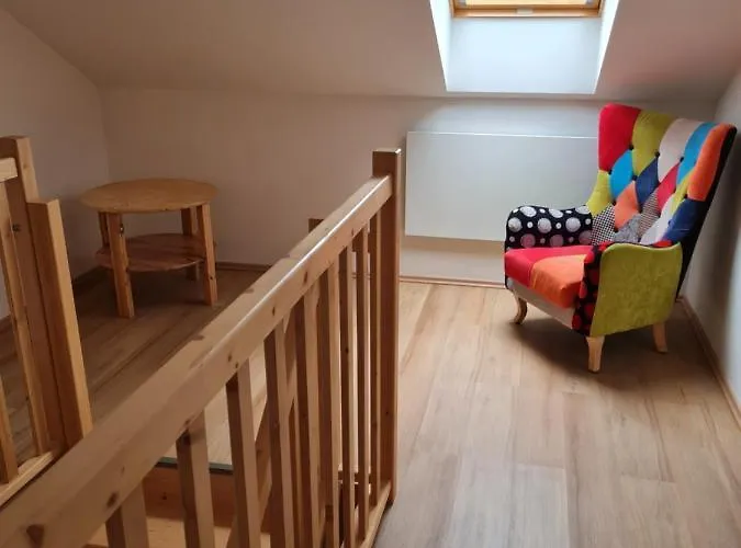 Eliska Hrdlicka, U Prahy Hébergement de vacances